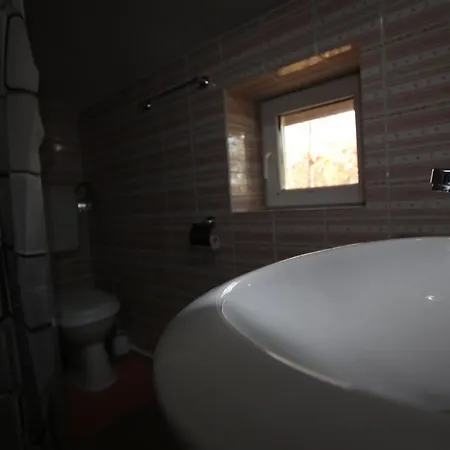 Duo Caffe Baneasa Bed and breakfast